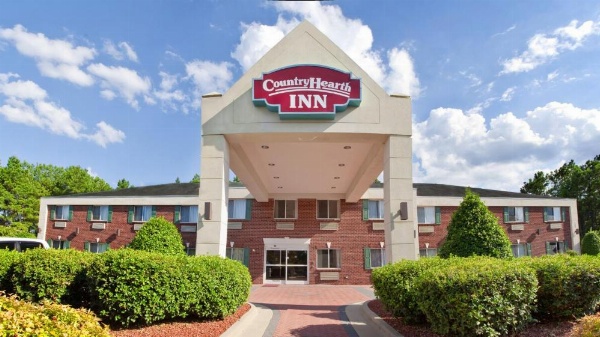 Country Hearth Inn Knightdale Raleigh image 15